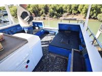 Image for 1989 Powercat 328 15