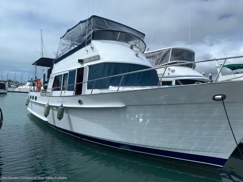 Image for 1985 Island Gypsy 47 Aft Cabin 1