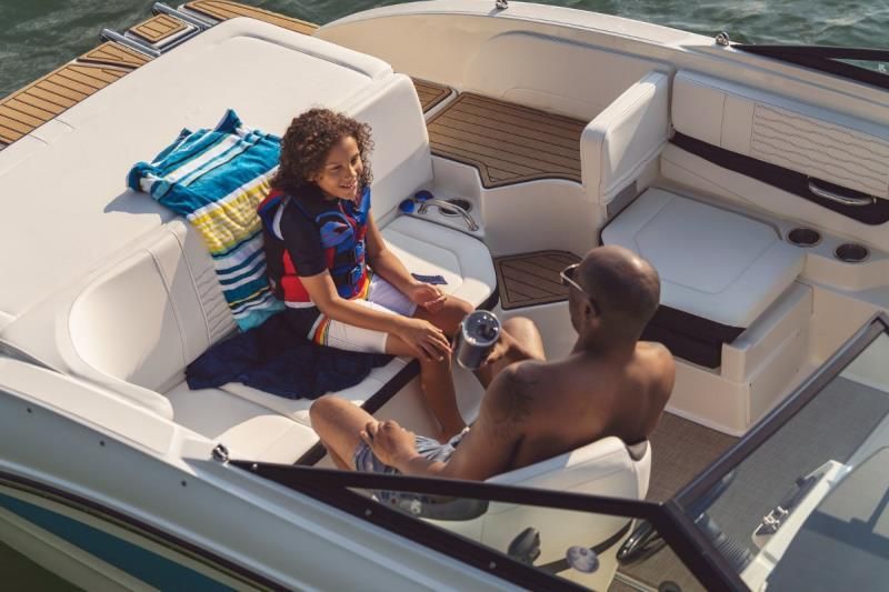 Image for 2024 Sea Ray 190 SPX 11