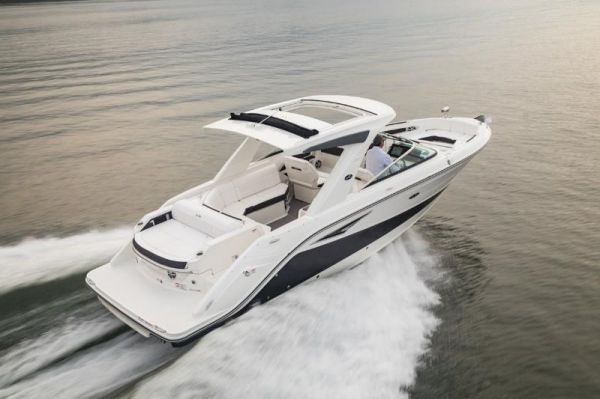 2025 Sea Ray 310 SLX image