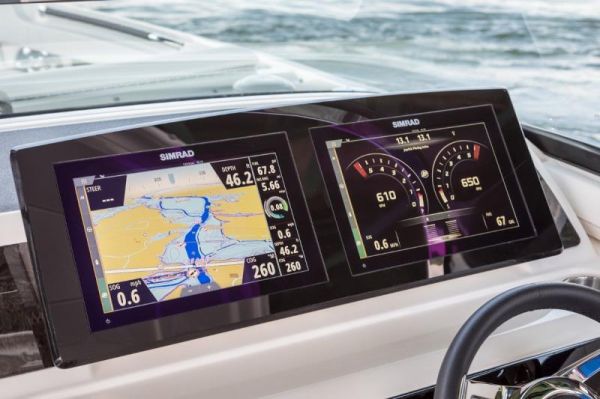 2025 Sea Ray 310 SLX image