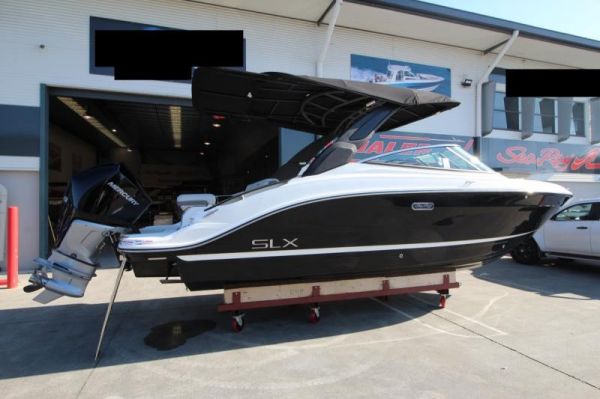 2023 Sea Ray 260 SLX OB image