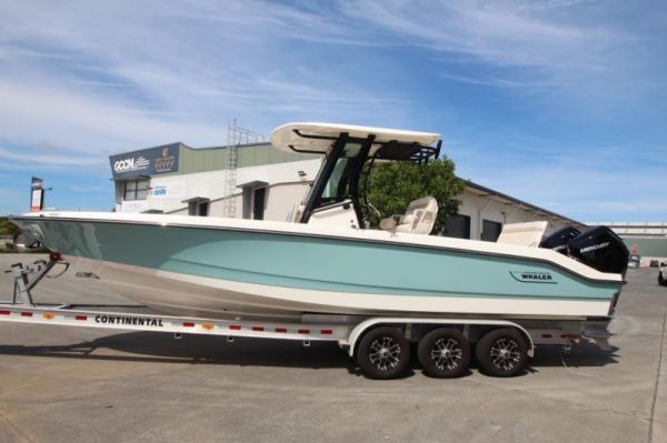 2024 Boston Whaler 280 Dauntless image