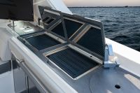 Image for 2025 Sea Ray 400 SLX 3