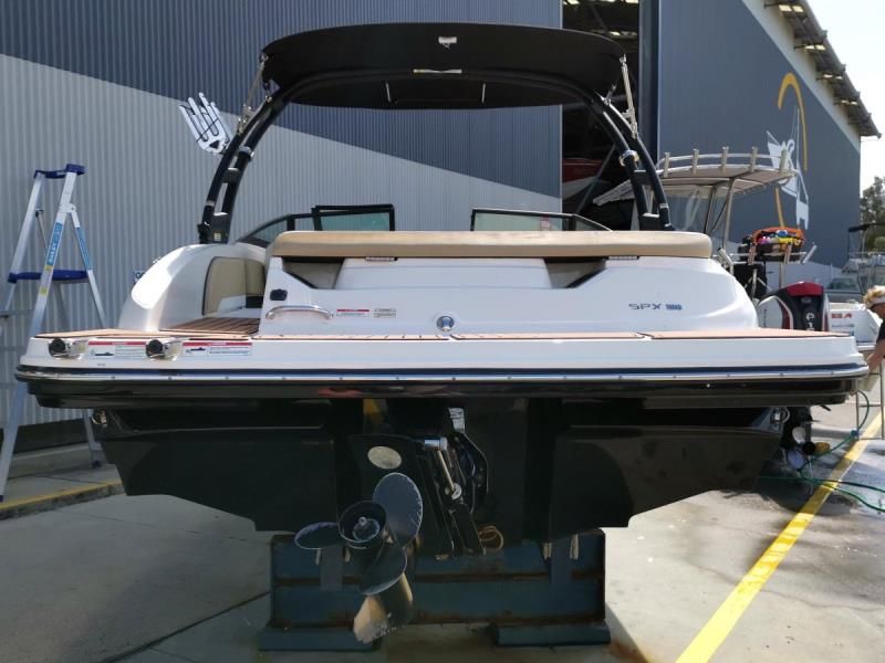 Image for 2018 Sea Ray 190 SPX 8