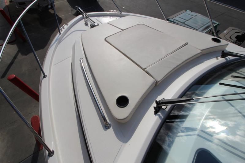 Image for 2023 Boston Whaler 325 Conquest 44
