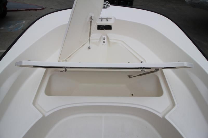 Image for 2024 Boston Whaler 170 Montauk 14