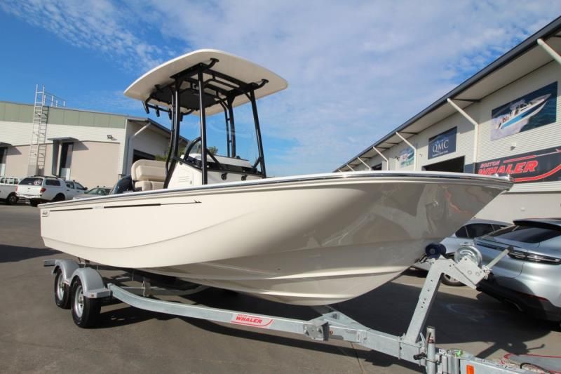 Image for 2023 Boston Whaler 210 Montauk 0