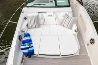 Image for 2025 Sea Ray 320 Sundancer 2