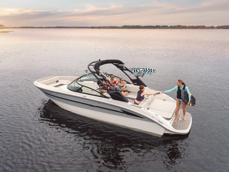 Image for 2025 Sea Ray SDX270 SURF 0