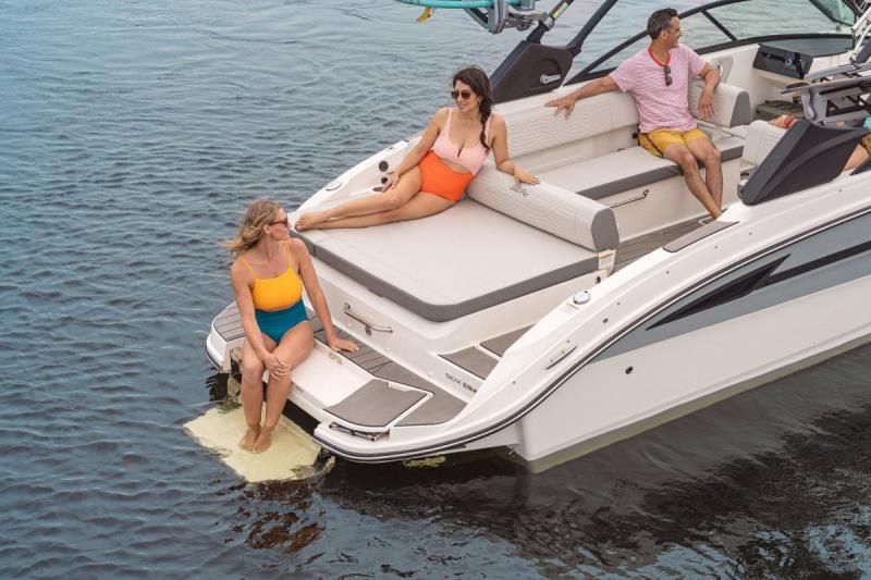 Image for 2025 Sea Ray SDX270 SURF 1