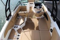 Image for 2022 Sea Ray 210 SPX OB 4