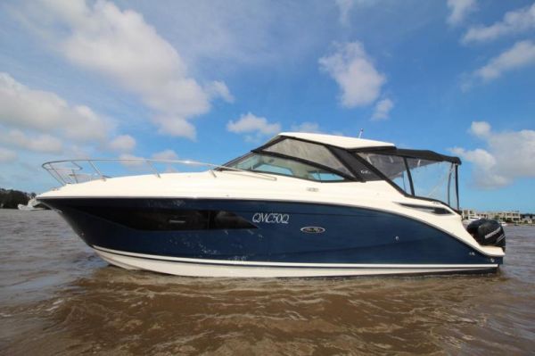 2021 Sea Ray 320 Sundancer OB image