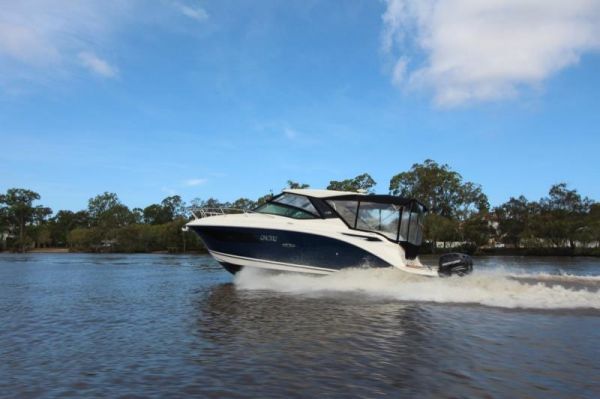 2021 Sea Ray 320 Sundancer OB image