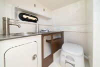 Image for 2025 Sea Ray 270 SDX OB 3