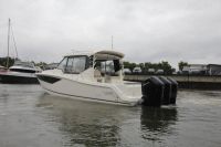 Image for 2024 Boston Whaler 405 Conquest 2