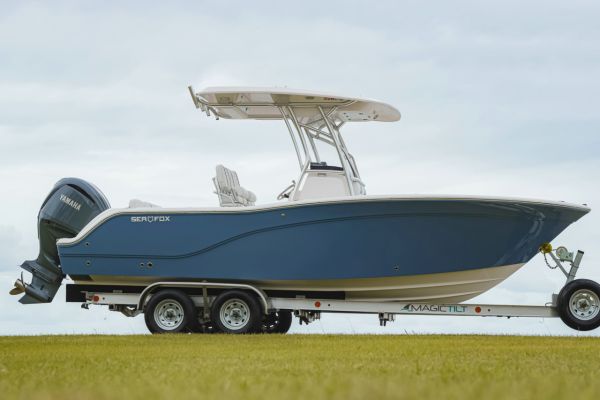 2024 Sea Fox 228 Commander Monohull image