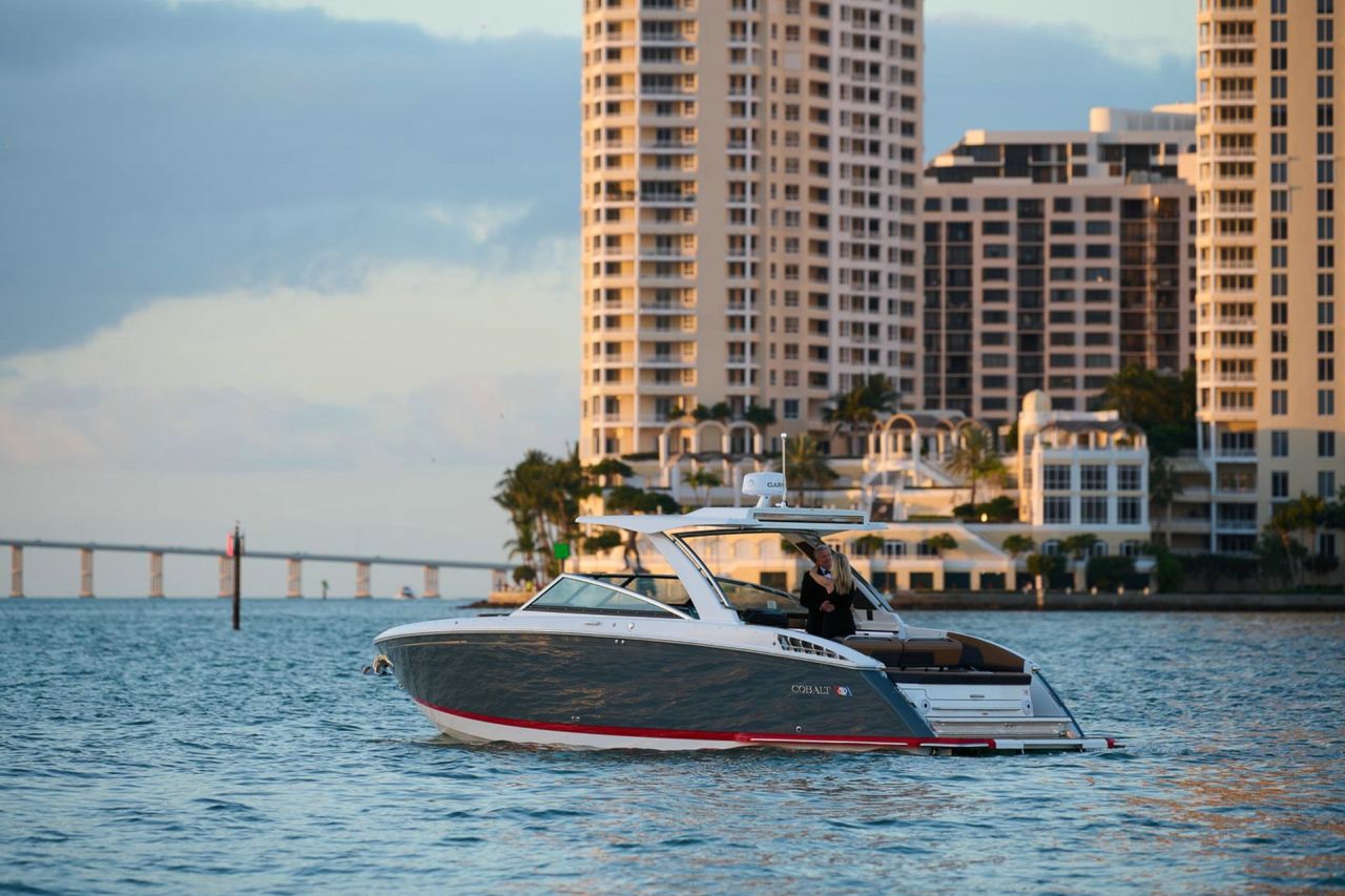 Image for 2025 Cobalt R33 Sterndrive Monohull 33