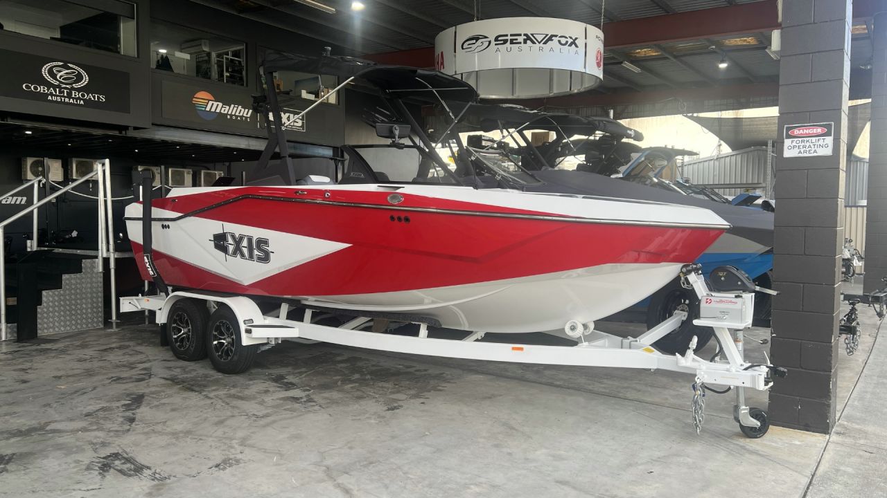 Image for 2024 Axis T220-R POWER-MONOHULL 0