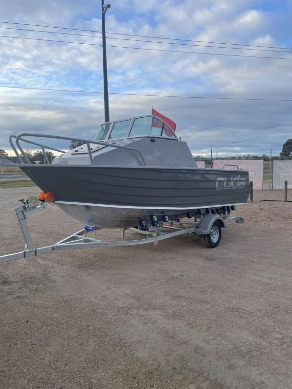 Image for 2021 CUDA 5M CUDDY CAB 1