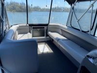Image for 2018 Hurricane Fundeck 226 8