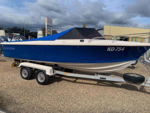 HAINES HUNTER V19R RUNABOUT image