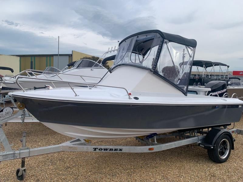 Image for HAINES HUNTER V17R RUNABOUT 1