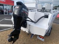 Image for STESSL 5600 COAST RUNNER CENTRE CABIN 16