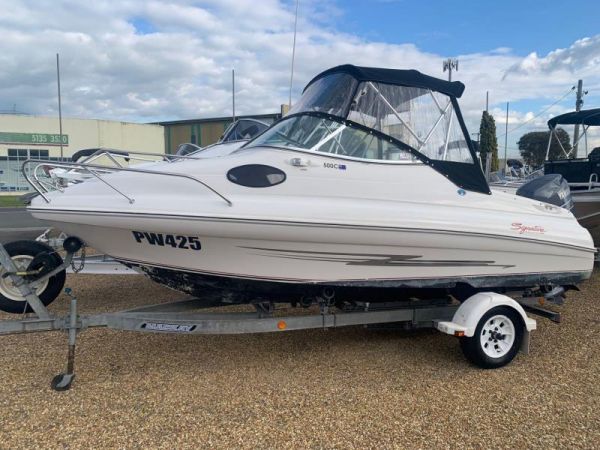 HAINES SIGNATURE 500C CUDDY CABIN image