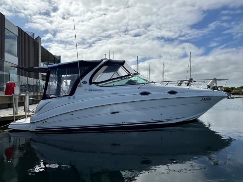 Image for 2005 Sea Ray 315 Sundancer 0