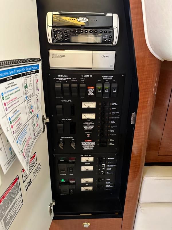 Image for 2004 Sea Ray 375/340 49