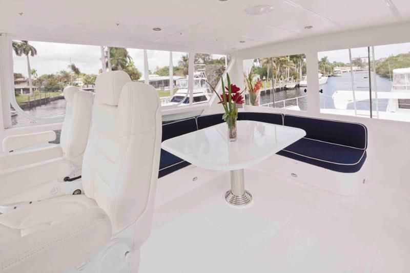 Image for 2026 Hampton Endurance 680 Skylounge 1