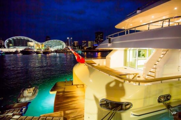 2014 Jade Yachts 959 image