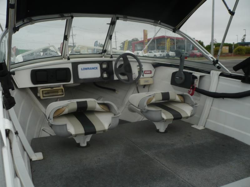 Image for 2008 QUINTREX Estuary Angler 430 8