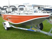 Image for 2010 QUINTREX 400 HORNET TROPHY New/Superceded 3