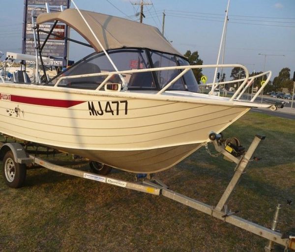 STESSCO HUSSAR FS485 RUNABOUT image