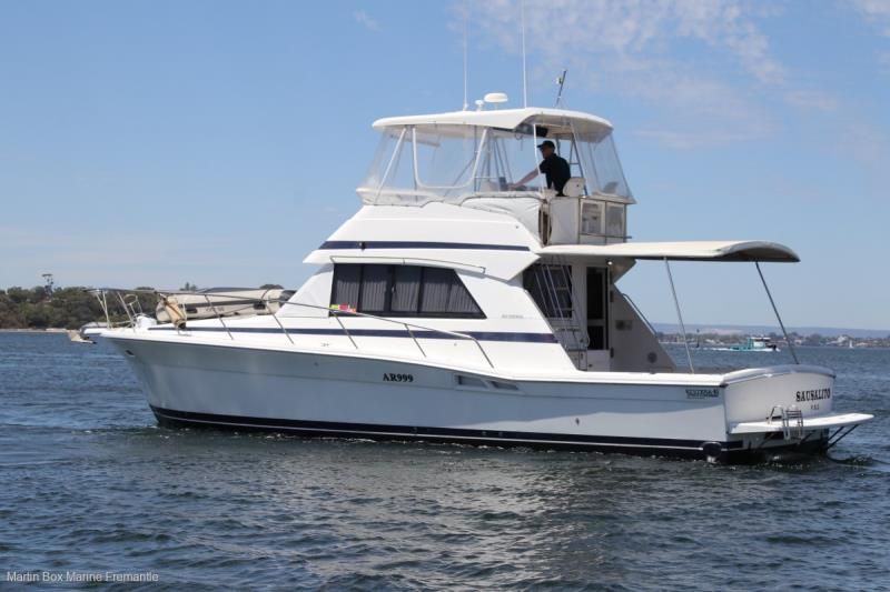 Image for 1997 Riviera 39 Flybridge Cruiser 1
