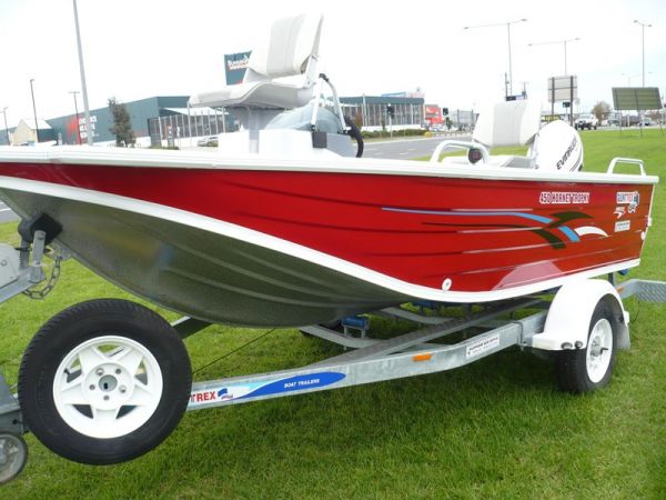 2011 QUINTREX 450 HORNET TROPHY New/Superceded image