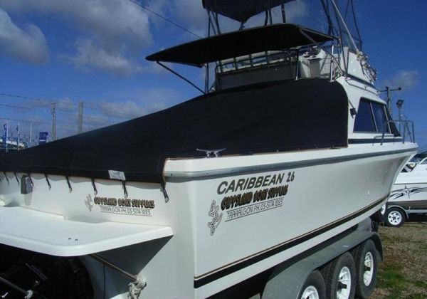 1999 CARIBBEAN 26 FLYBRIDGE CRUISER image