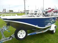 Image for 2011 QUINTREX 440 HORNET TROPHY New/Superceded 8