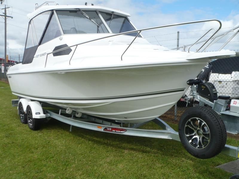 Image for 2022 CARIBBEAN Reef Runner  11