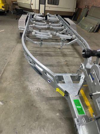 DUNBIER SRW8.0M-15 THE 4400KG Trailer for sale image