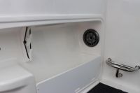 Image for Haines Hunter 565 Offshore + Yamaha F150hp 4-Stroke - Pack 2 for sale online prices 24