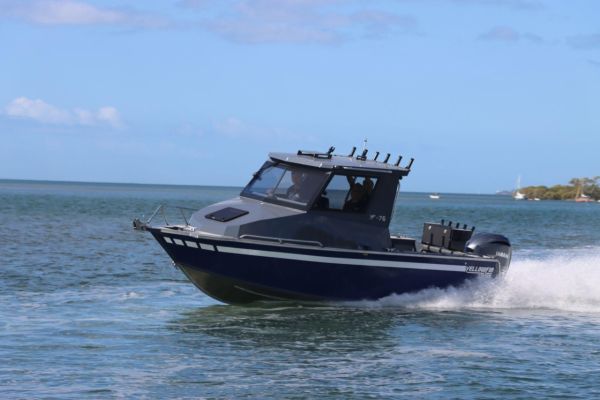 Yellowfin YF-76 Extended Cabin + Yamaha F250hp 4-Stroke - Pack 2 for sale online prices image