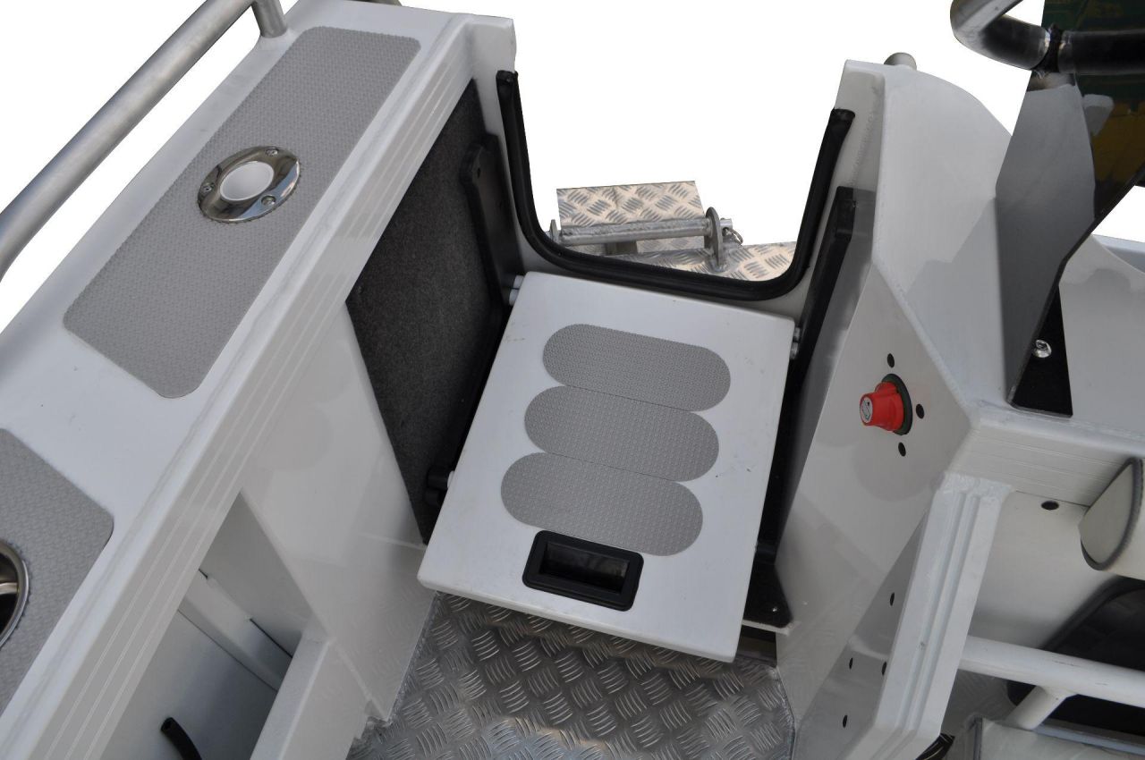 Image for Yellowfin 7000 Soft Top Cabin + Yamaha F200hp 4-Stroke - Pack 2 for sale online prices 23