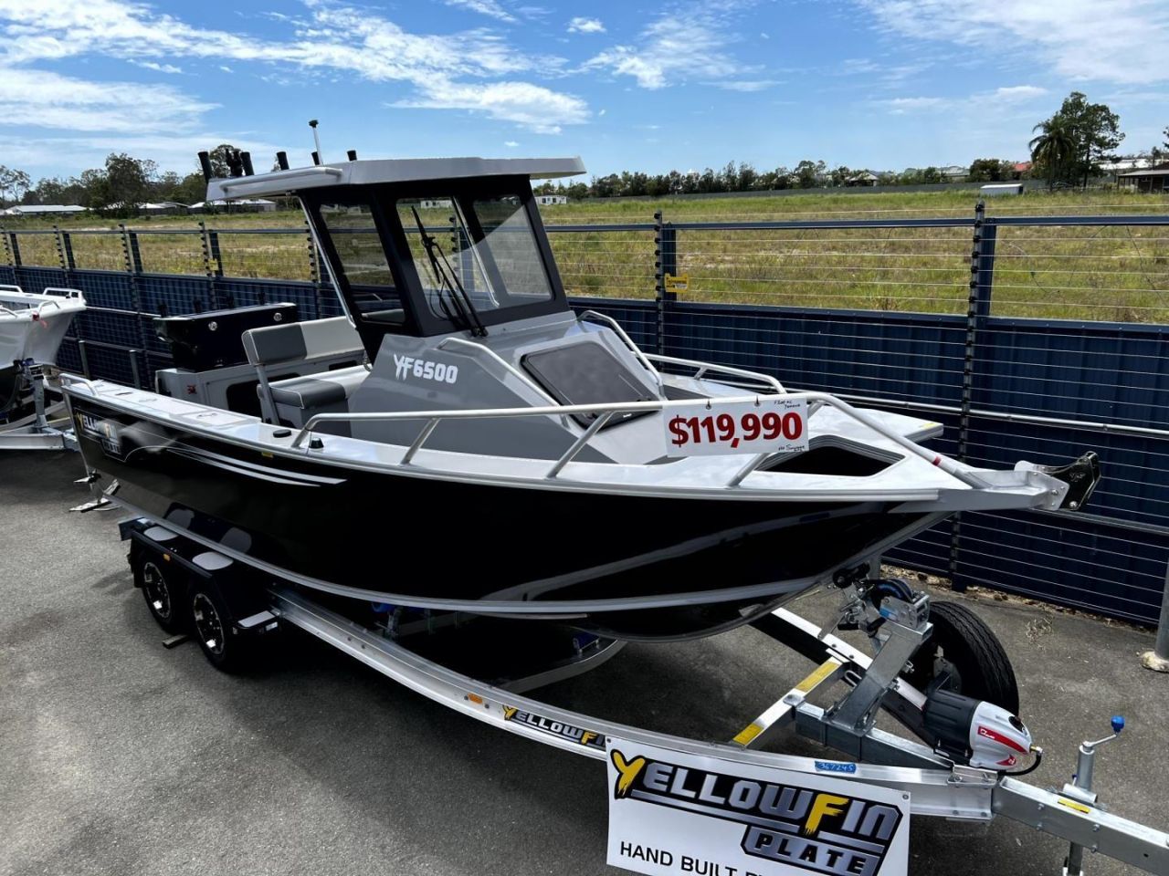 Image for Yellowfin 6500 Centre Cabin + Yamaha F200HP 4-Stroke - STOCK BOAT for sale online prices 1