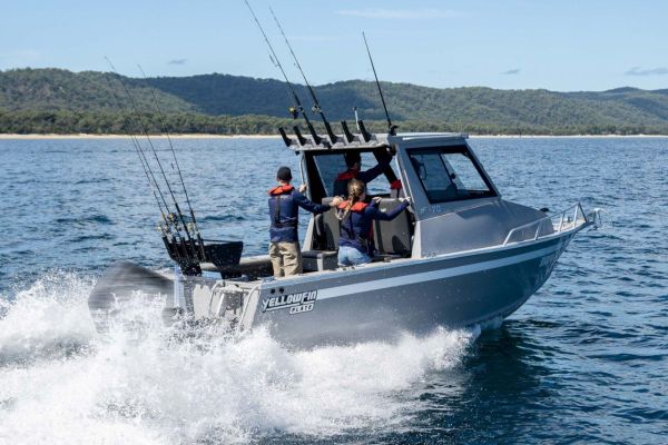 Yellowfin YF-70 Extended Cabin + Yamaha F200hp 4-Stroke - Pack 1 for sale online prices image