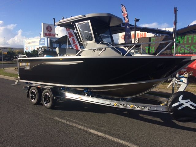 Image for 6500 YELLOWFIN Centre Cabin 150HP PACK 4 0