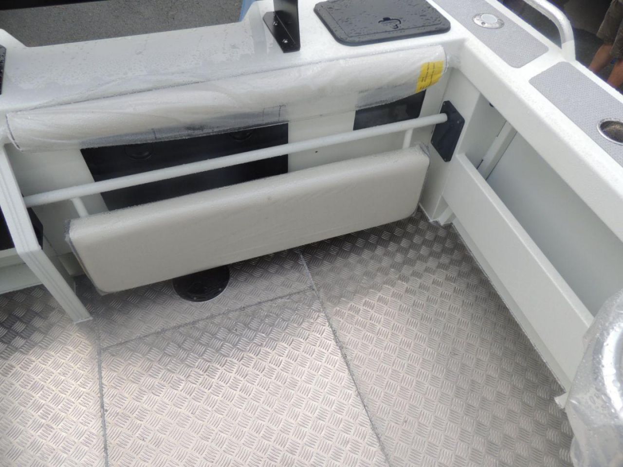 Image for Yellowfin 6200 Soft Top Cabin + Yamaha F150hp 4-Stroke - Pack 1 for sale online prices 32