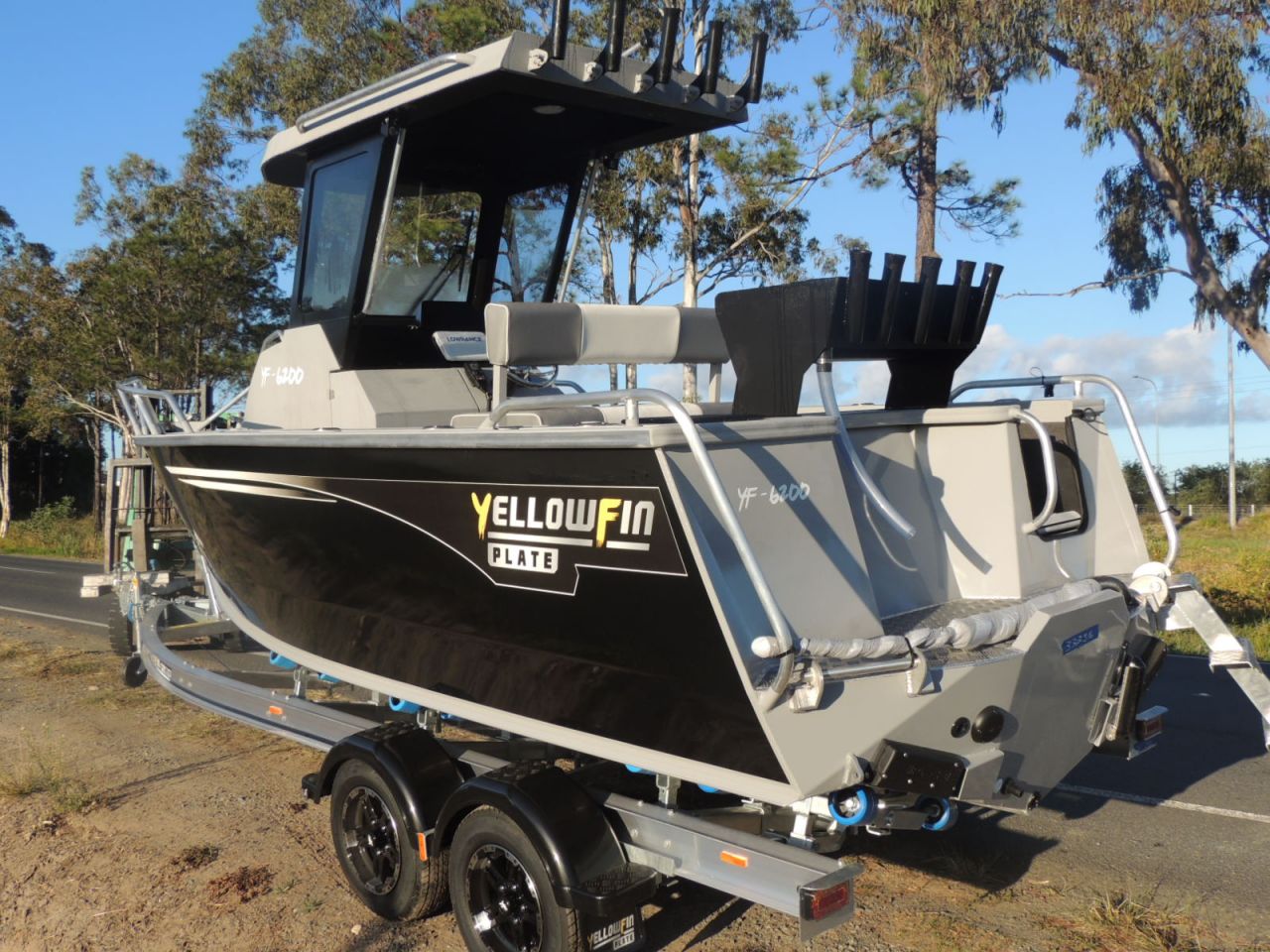 Image for 6200 YELLOWFIN Centre Cabin 150HP PACK 2 0